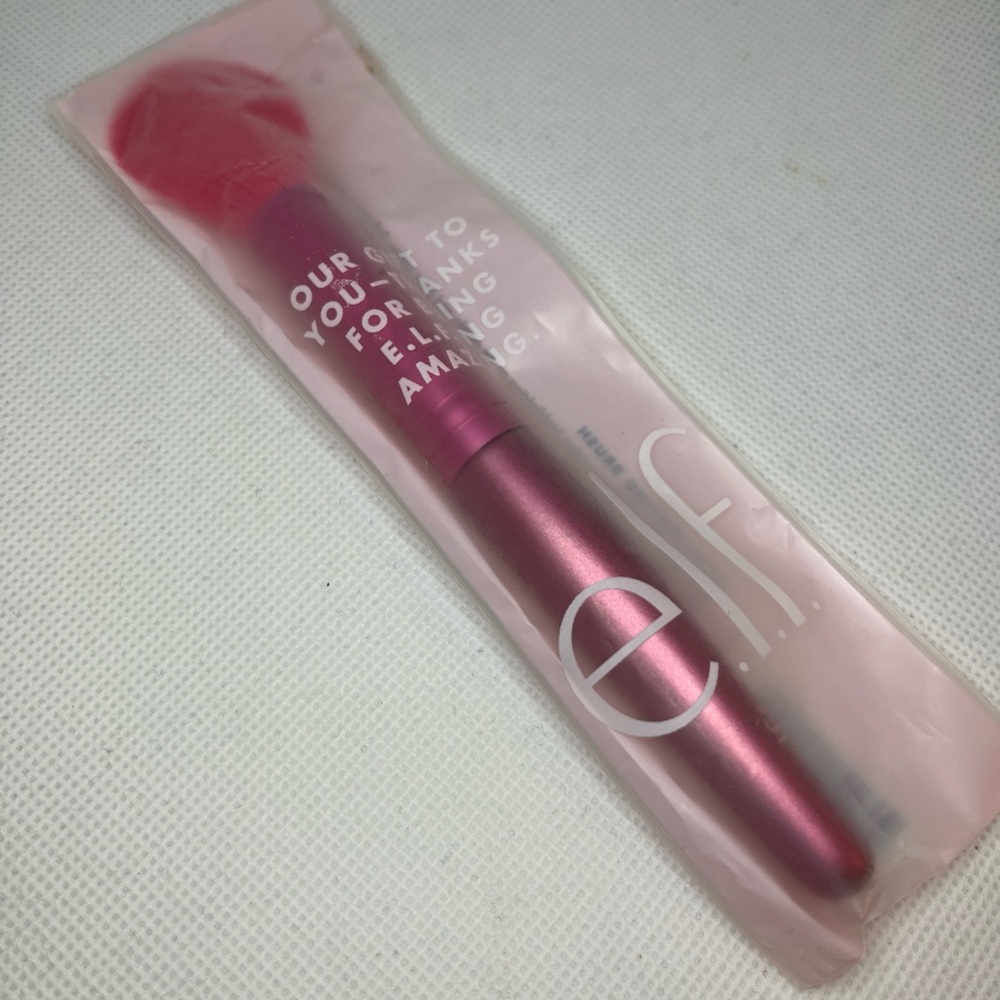 ELF Cosmetics Highlighting Brush